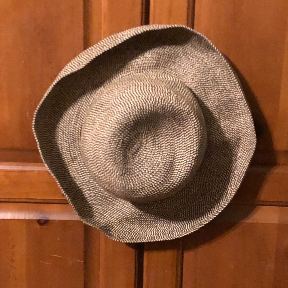 Betmar Women’s Roll Up Hat